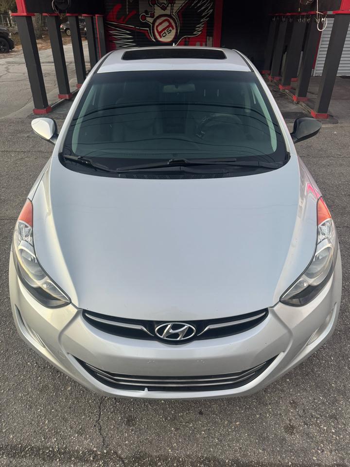 Hyundai Elantra Limited 2013