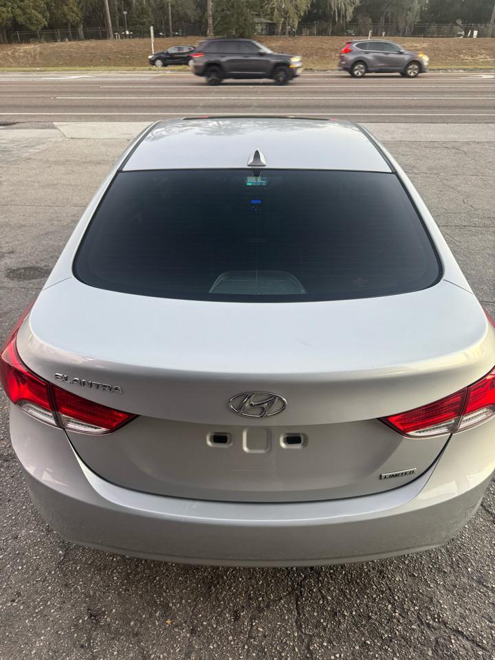 Hyundai Elantra Limited 2013