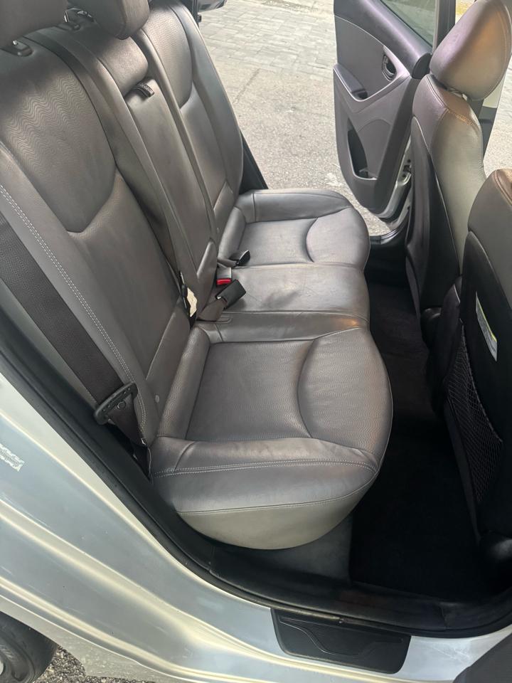 Hyundai Elantra Limited 2013