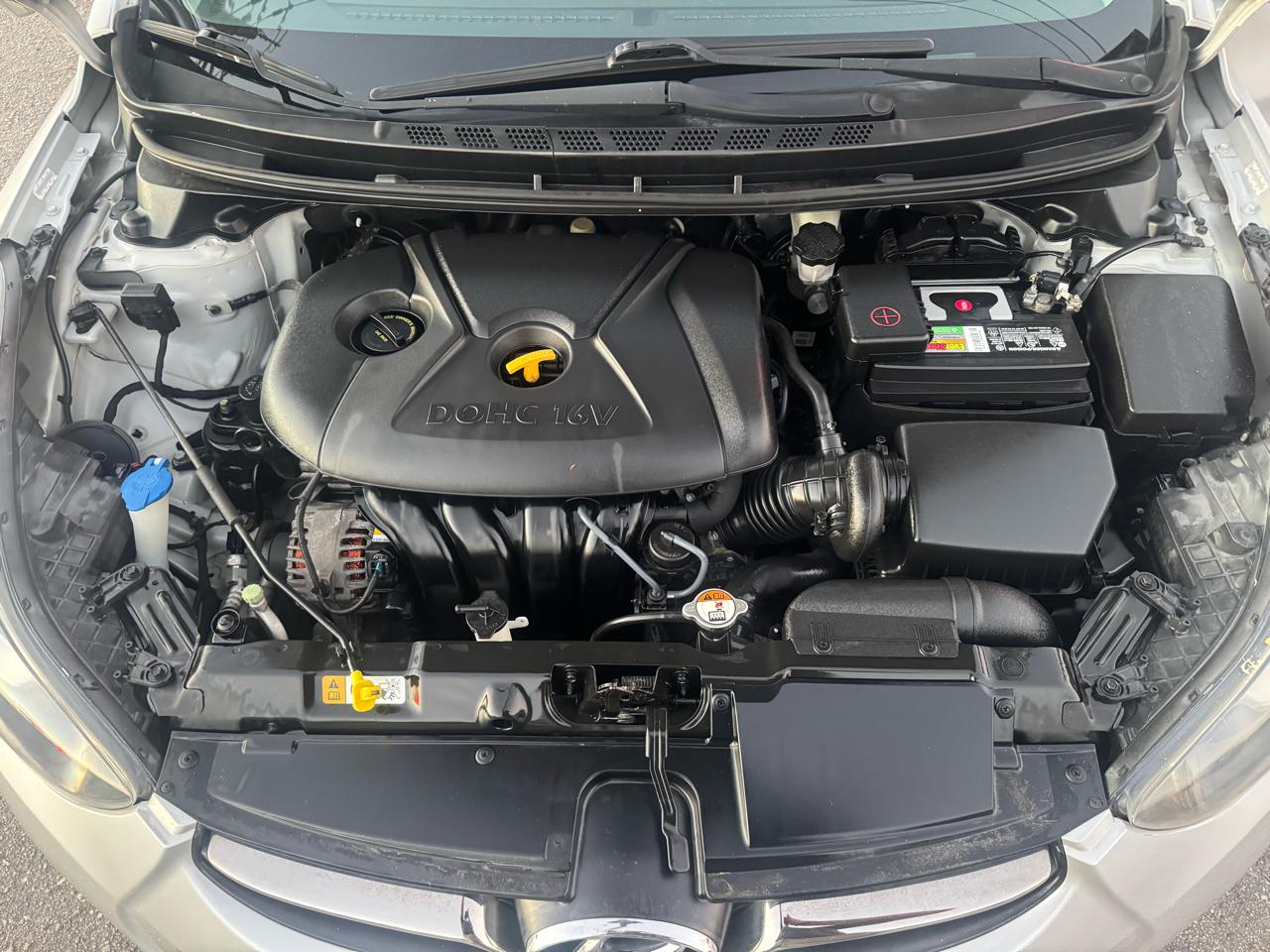 Hyundai Elantra Limited 2013