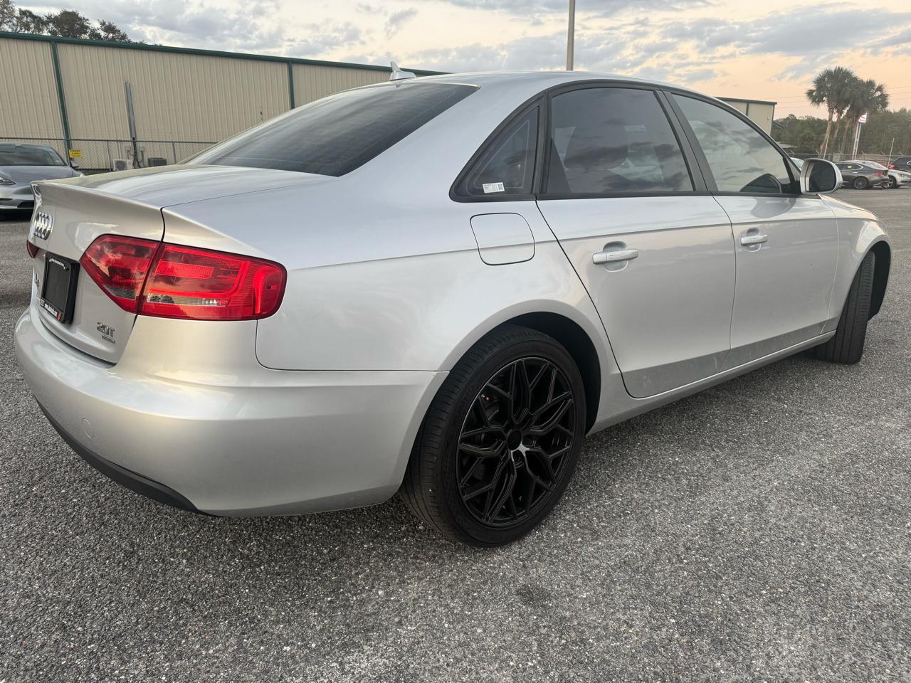 Audi A4 2.0 T Sedan quattro Tiptronic 2009