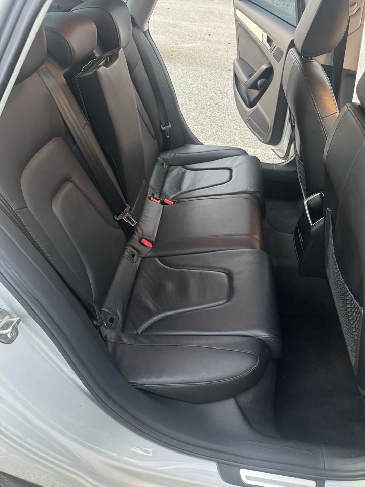 Audi A4 2.0 T Sedan quattro Tiptronic 2009