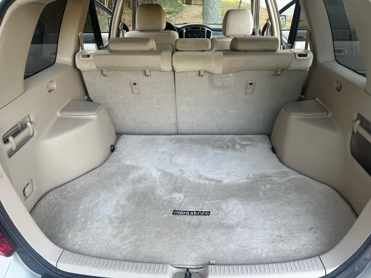 Toyota Highlander V6 2WD 2003