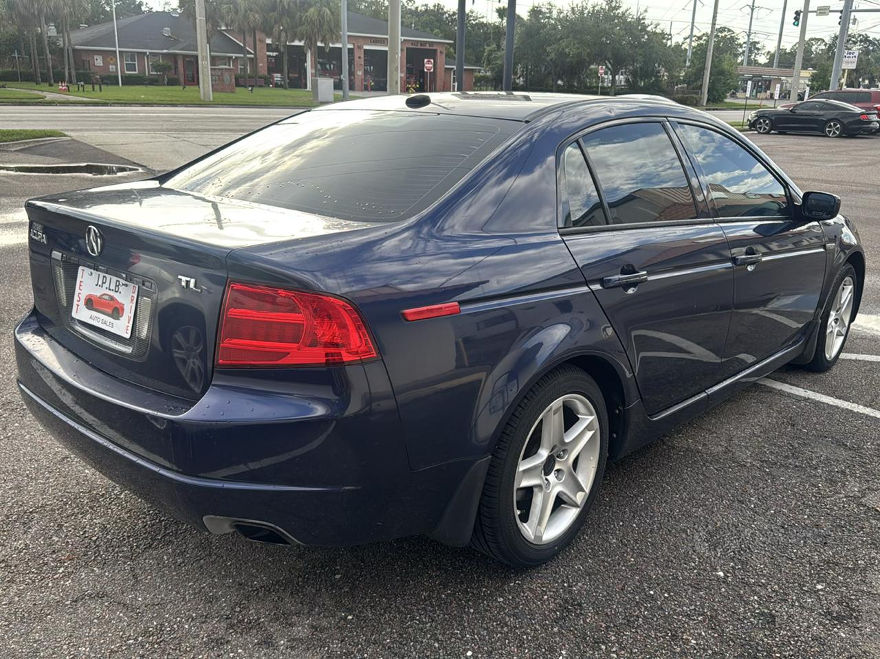Acura TL 5-Speed AT 2006