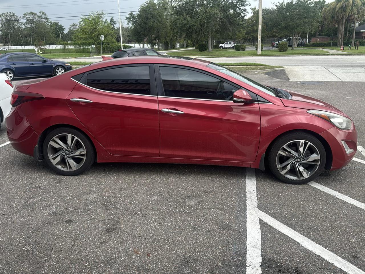 Hyundai Elantra SE 6AT 2015
