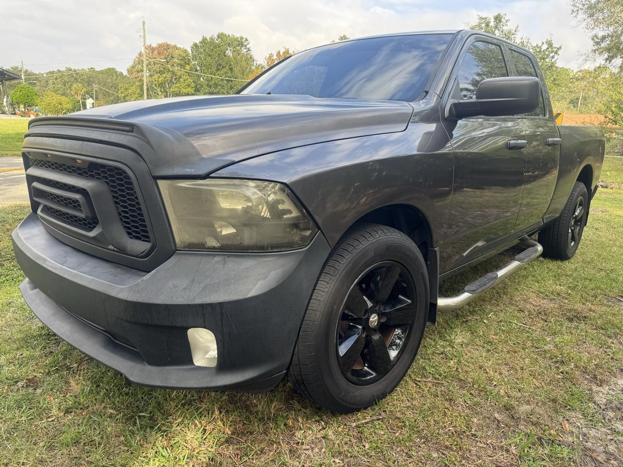 RAM 1500 2WD Quad Cab 140.5" Tradesman 2014
