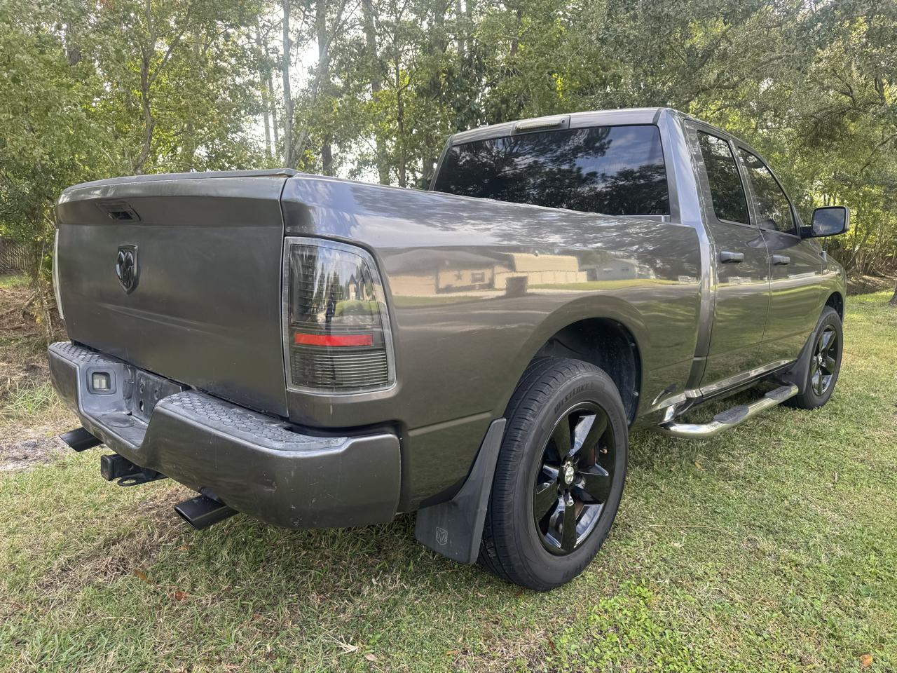 RAM 1500 2WD Quad Cab 140.5" Tradesman 2014