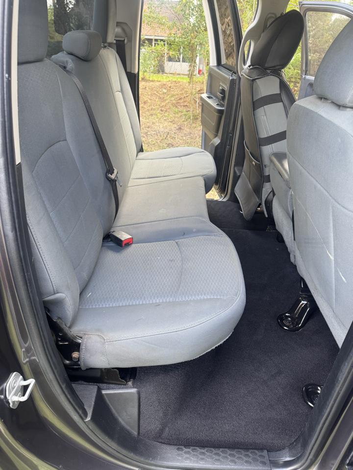 RAM 1500 2WD Quad Cab 140.5" Tradesman 2014