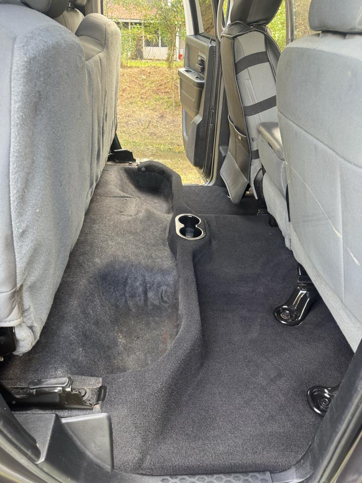 RAM 1500 2WD Quad Cab 140.5" Tradesman 2014