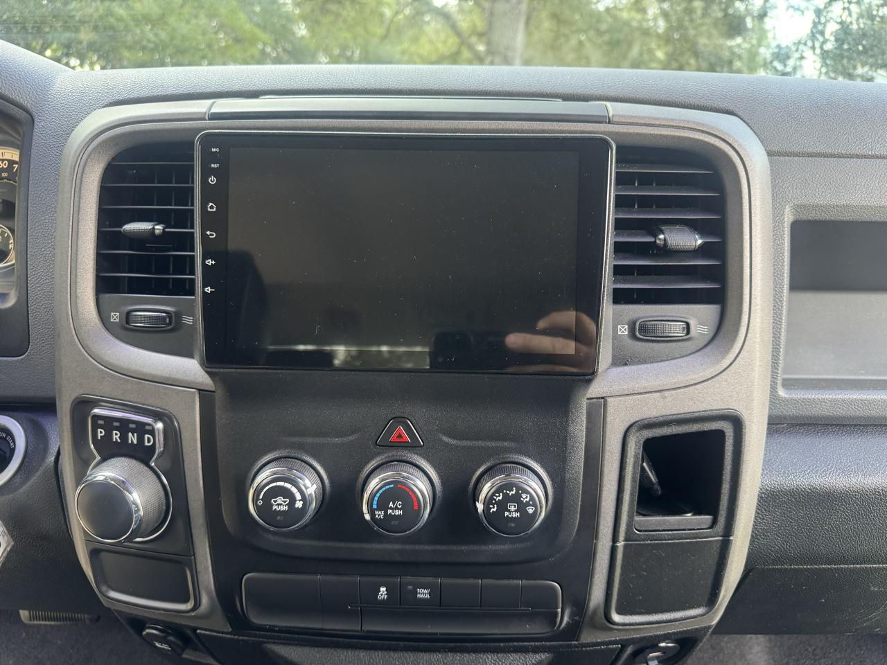 RAM 1500 2WD Quad Cab 140.5" Tradesman 2014