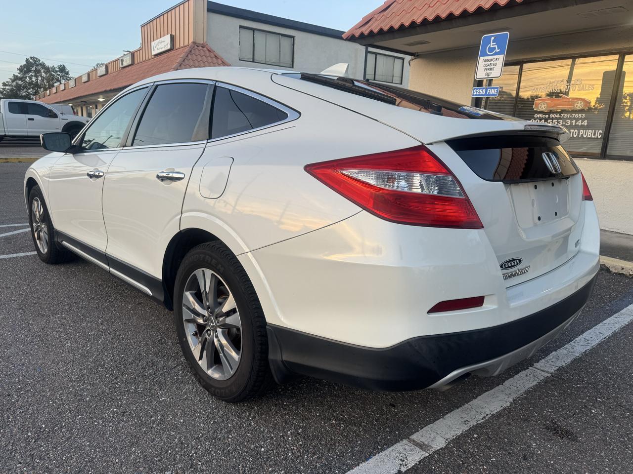Honda Crosstour EX-L V-6 2WD w/ Navigation 2014