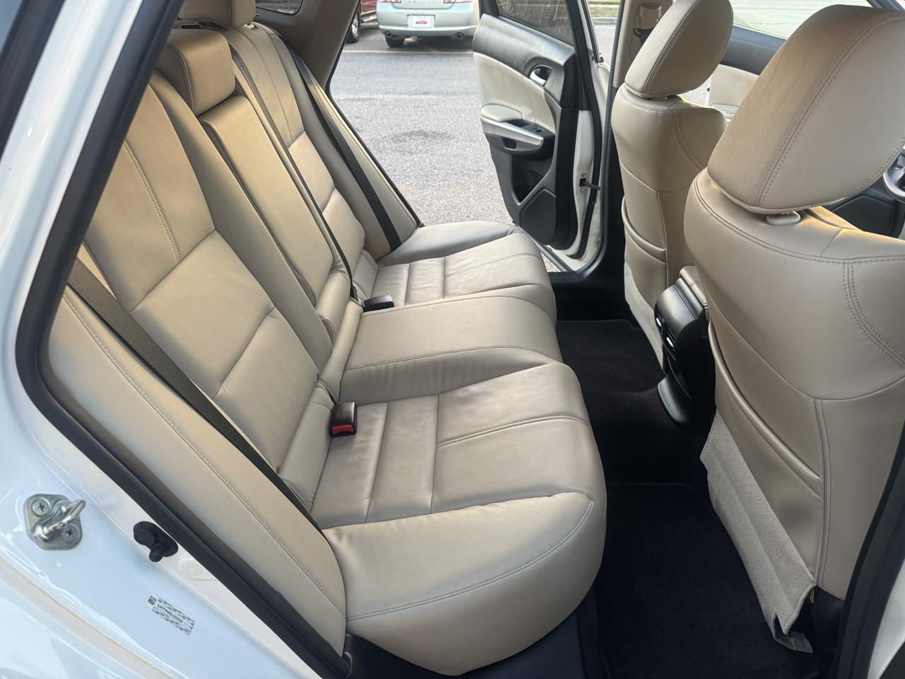Honda Crosstour EX-L V-6 2WD w/ Navigation 2014