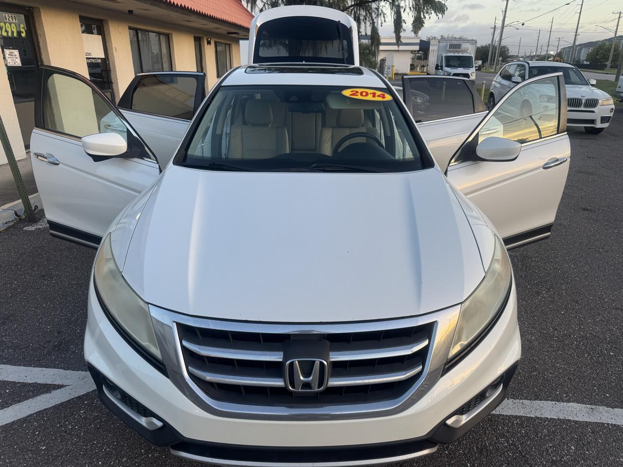 Honda Crosstour EX-L V-6 2WD w/ Navigation 2014