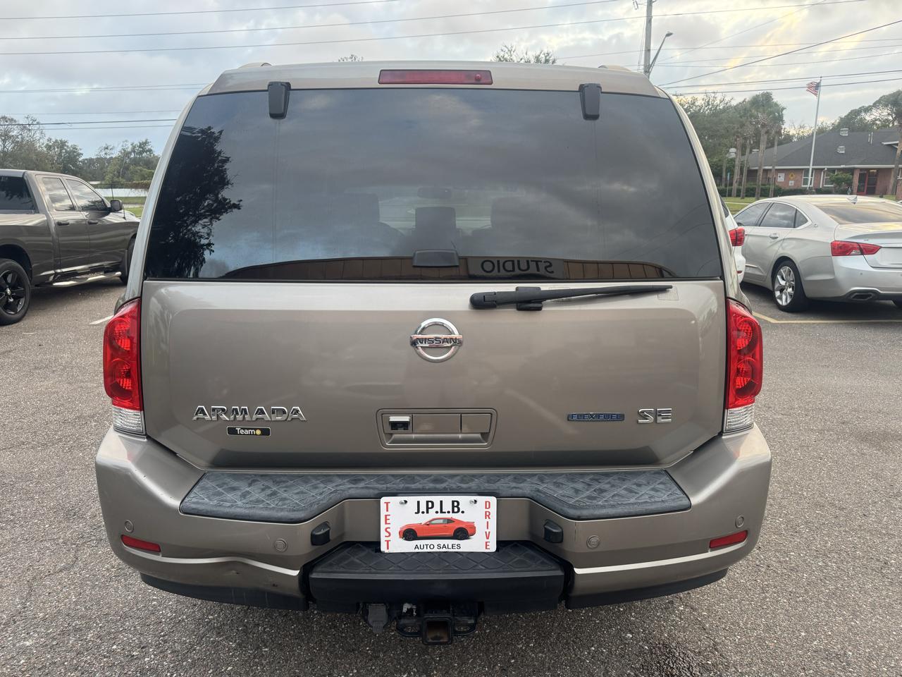 Nissan Armada SE 2WD 2008
