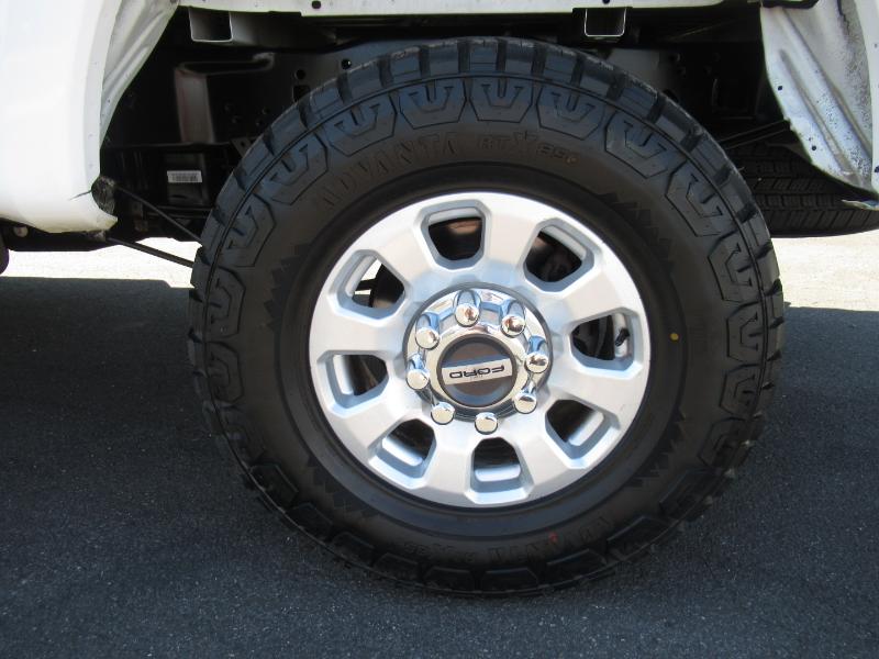 Ford F-250 SD XL Crew Cab Long Bed 4WD 2019 Ford F-250 SD XL Crew Cab Long Bed 4WD 2019