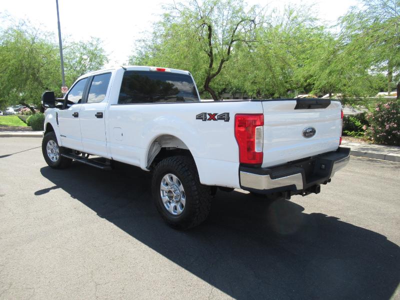 Ford F-250 SD XL Crew Cab Long Bed 4WD 2019 Ford F-250 SD XL Crew Cab Long Bed 4WD 2019