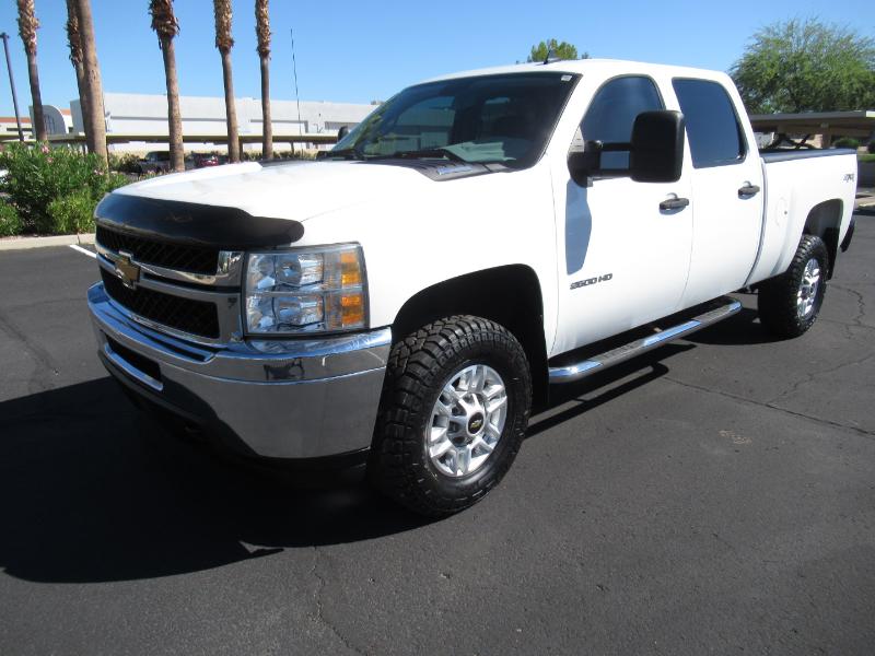2013 Chevrolet Silverado 2500HD Work Truck photo 2