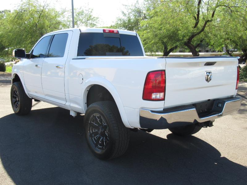 RAM 2500 Laramie Crew Cab SWB 4WD 2012 RAM 2500 Laramie Crew Cab SWB 4WD 2012