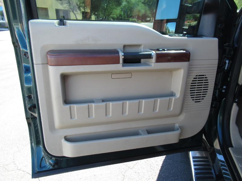 Ford F-350 SD Cabela Crew Cab Long Bed 4WD 2010 Ford F-350 SD Cabela Crew Cab Long Bed 4WD 2010