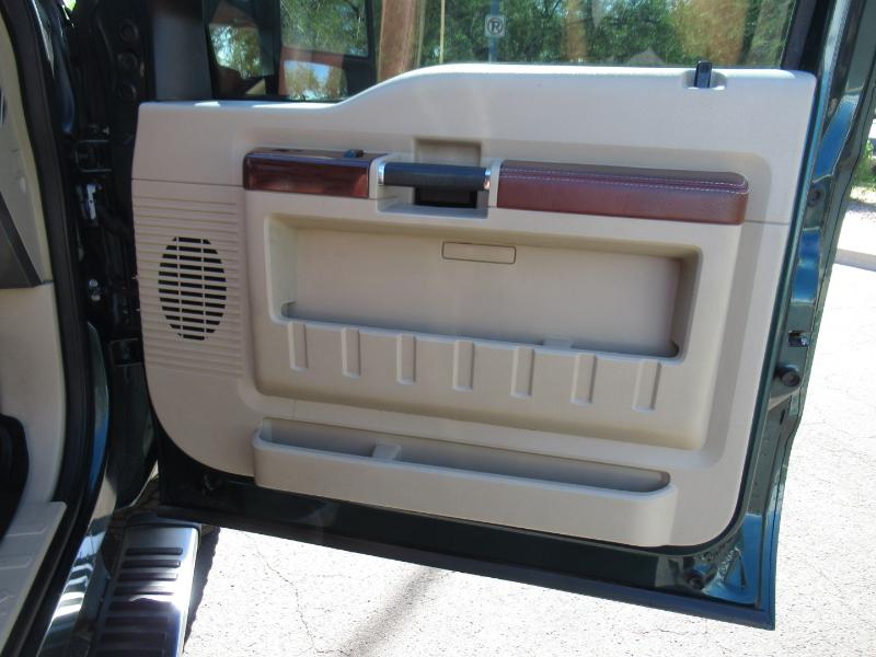 Ford F-350 SD Cabela Crew Cab Long Bed 4WD 2010 Ford F-350 SD Cabela Crew Cab Long Bed 4WD 2010