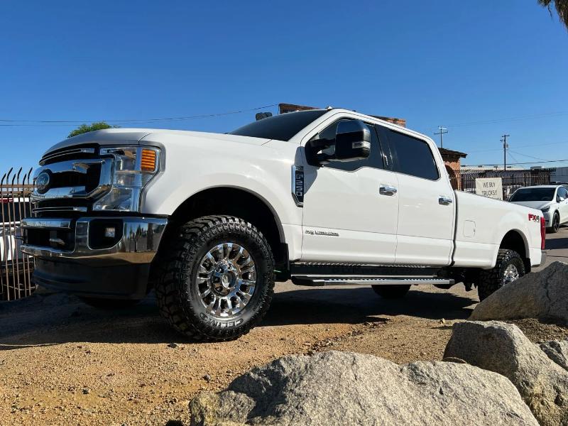 Ford F-250 SD XLT Crew Cab Long Bed 4WD 2020 Ford F-250 SD XLT Crew Cab Long Bed 4WD 2020