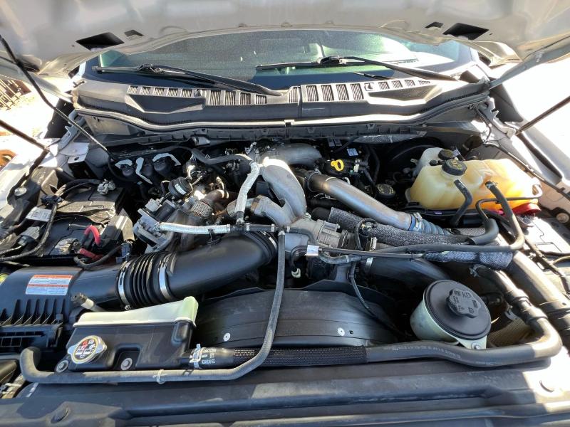 Ford F-250 SD XLT Crew Cab Long Bed 4WD 2020 Ford F-250 SD XLT Crew Cab Long Bed 4WD 2020