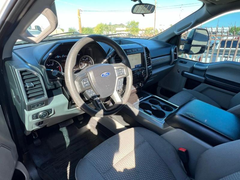 Ford F-250 SD XLT Crew Cab Long Bed 4WD 2020 Ford F-250 SD XLT Crew Cab Long Bed 4WD 2020