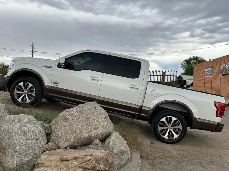 Ford F-150 Lariat SuperCrew 5.5-ft. Bed 4WD 2016 Ford F-150 Lariat SuperCrew 5.5-ft. Bed 4WD 2016