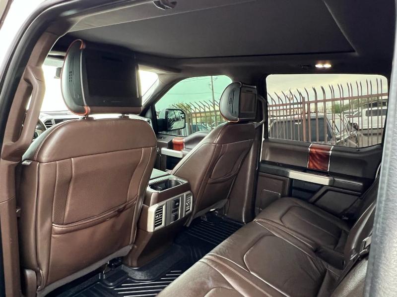 Ford F-150 Lariat SuperCrew 5.5-ft. Bed 4WD 2016 Ford F-150 Lariat SuperCrew 5.5-ft. Bed 4WD 2016