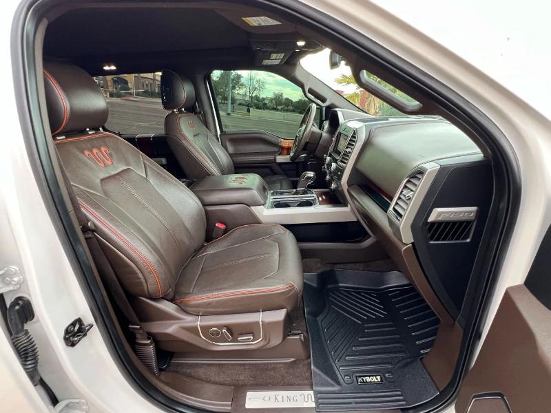 Ford F-150 Lariat SuperCrew 5.5-ft. Bed 4WD 2016 Ford F-150 Lariat SuperCrew 5.5-ft. Bed 4WD 2016