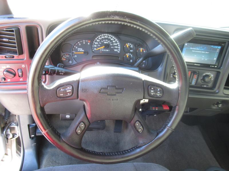 Chevrolet Silverado 2500HD Work Truck Crew Cab 2WD 2006
