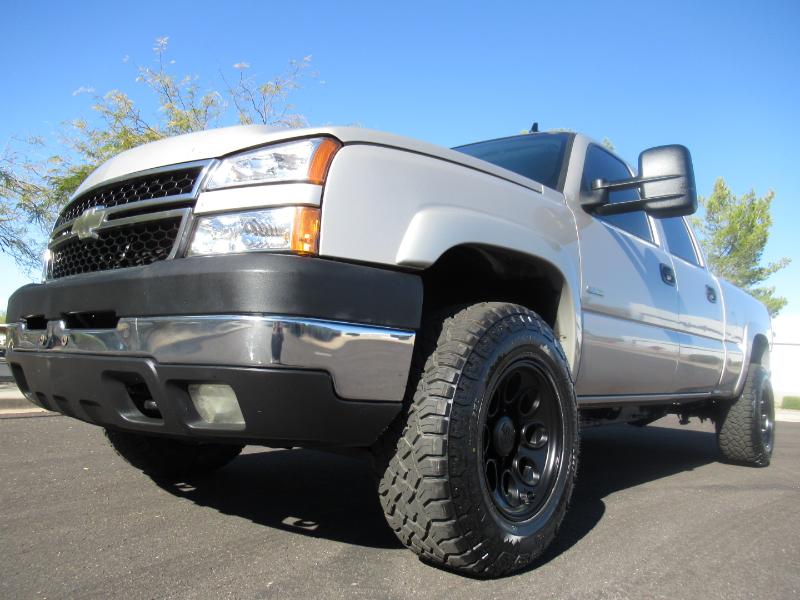 Chevrolet Silverado 2500HD Work Truck Crew Cab 2WD 2006