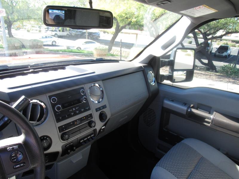 Ford F-350 SD XLT Crew Cab 4WD 2013