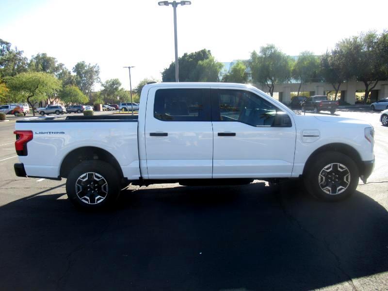 Ford F-150 Lightning Pro 2023