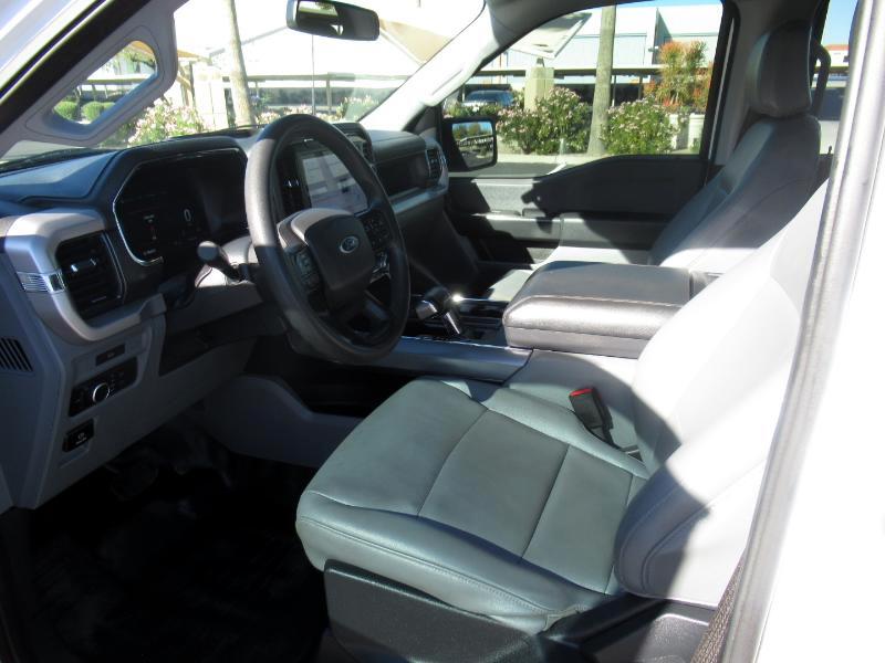 Ford F-150 Lightning Pro 2023