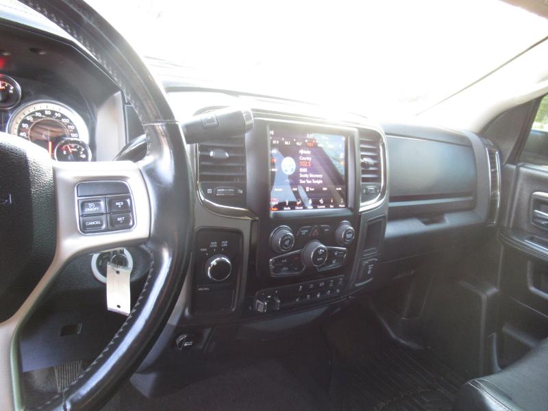 RAM 3500 Laramie Crew Cab LWB 4WD DRW 2018