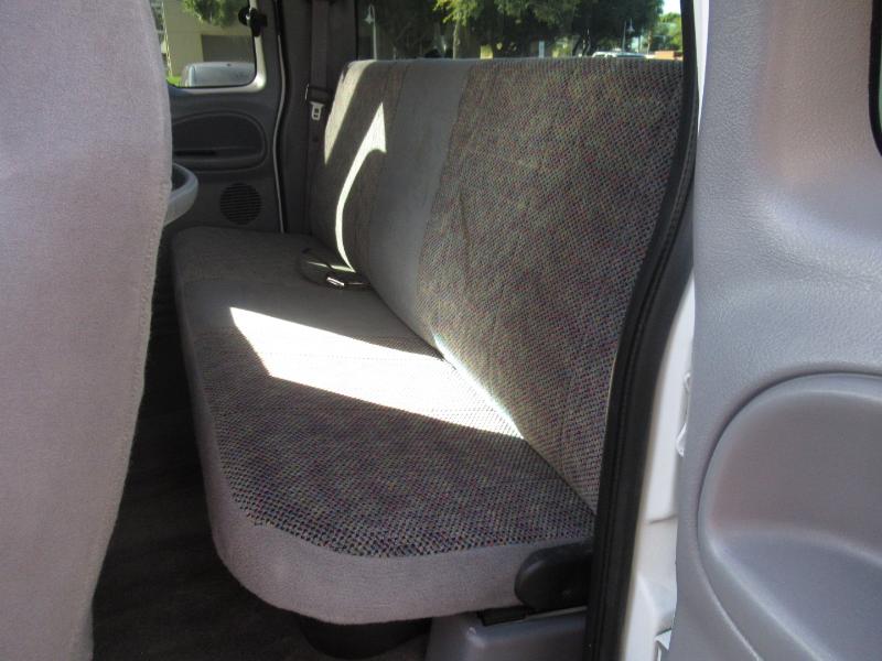 Dodge Ram 3500 Quad Cab Long Bed 4WD 2001