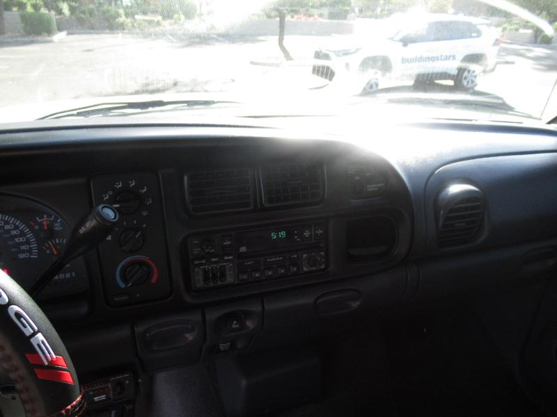 Dodge Ram 3500 Quad Cab Long Bed 4WD 2001