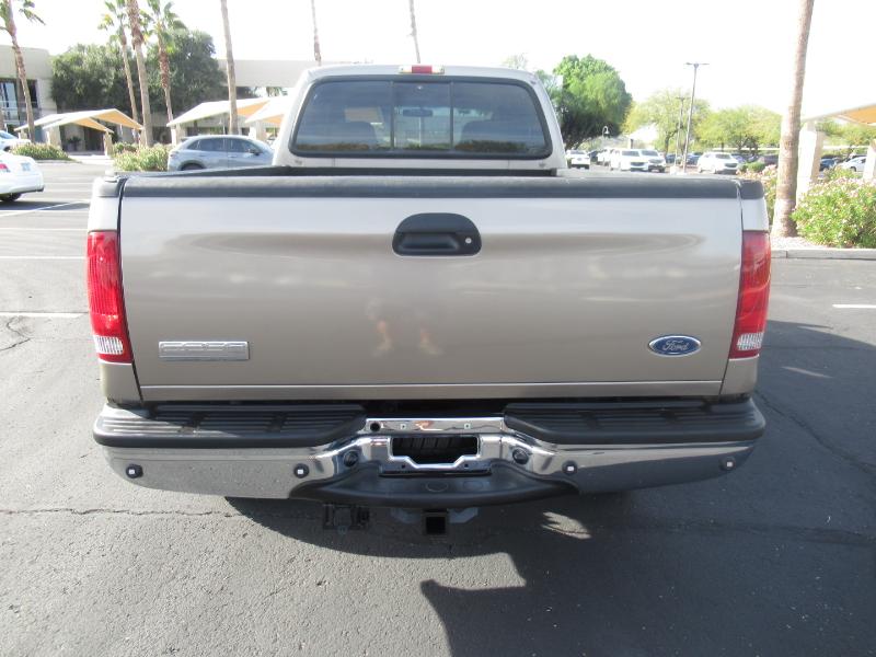 Ford F-350 SD Lariat Crew Cab Long Bed 4WD 2004