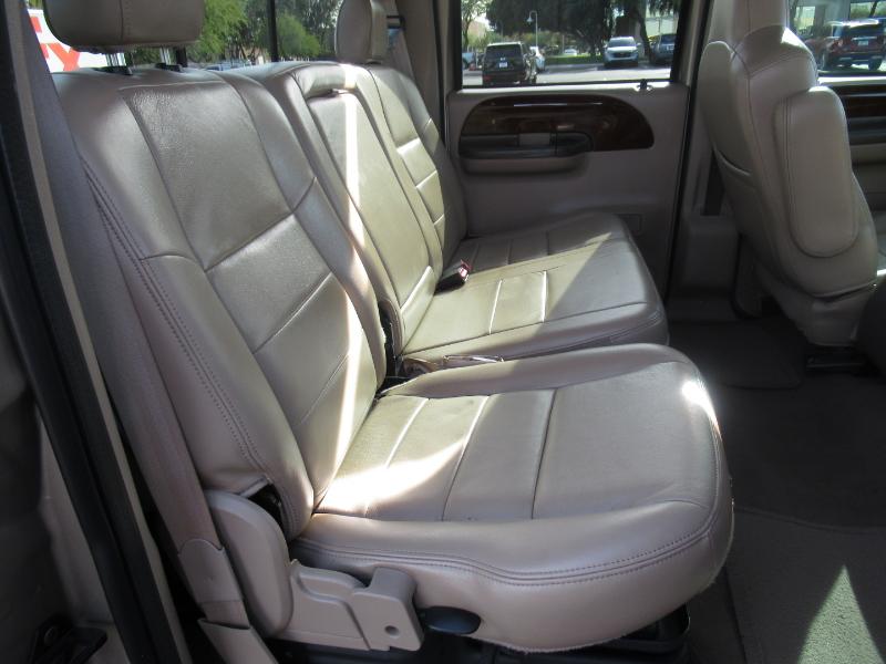 Ford F-350 SD Lariat Crew Cab Long Bed 4WD 2004