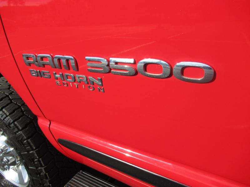 Dodge Ram 3500 SLT Quad Cab 4WD 2006