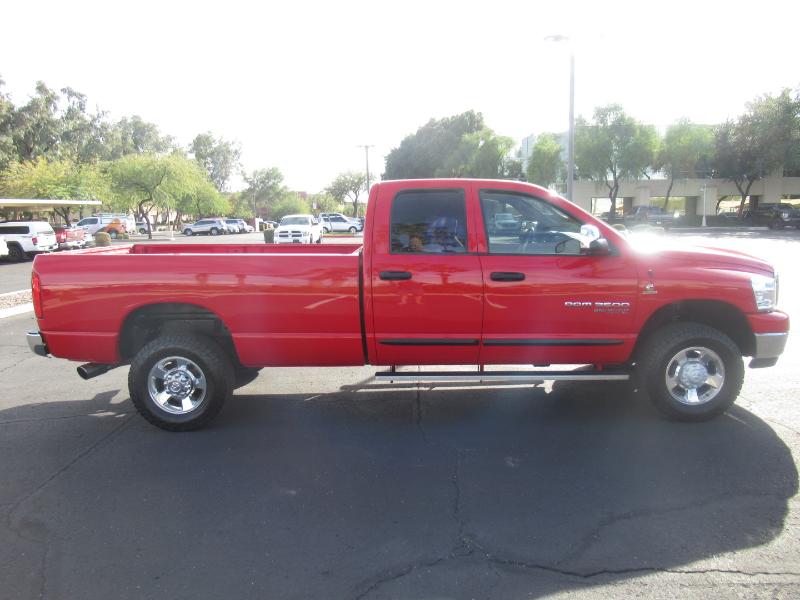 Dodge Ram 3500 SLT Quad Cab 4WD 2006
