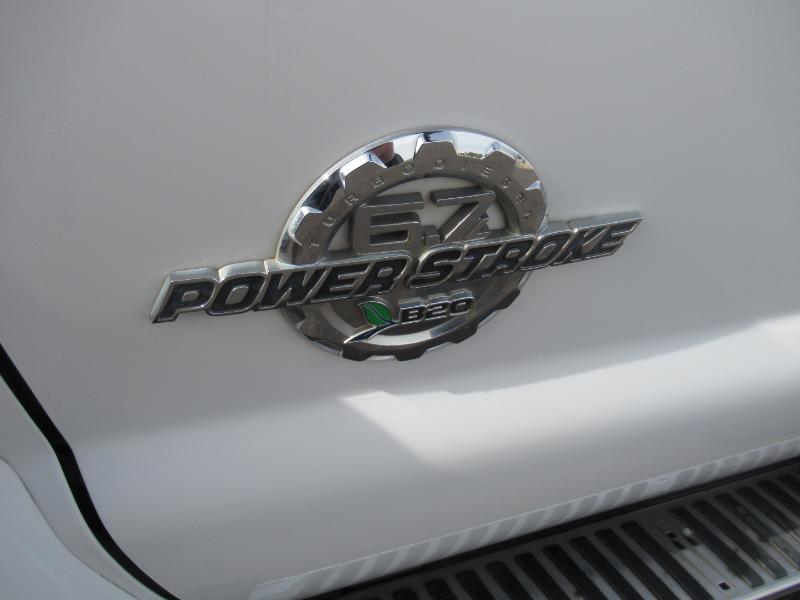 Ford F-450 SD Lariat Crew Cab DRW 4WD 2013