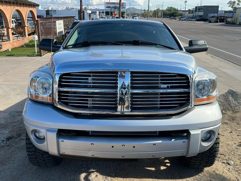 Dodge Ram 2500 Laramie Mega Cab 4WD 2006