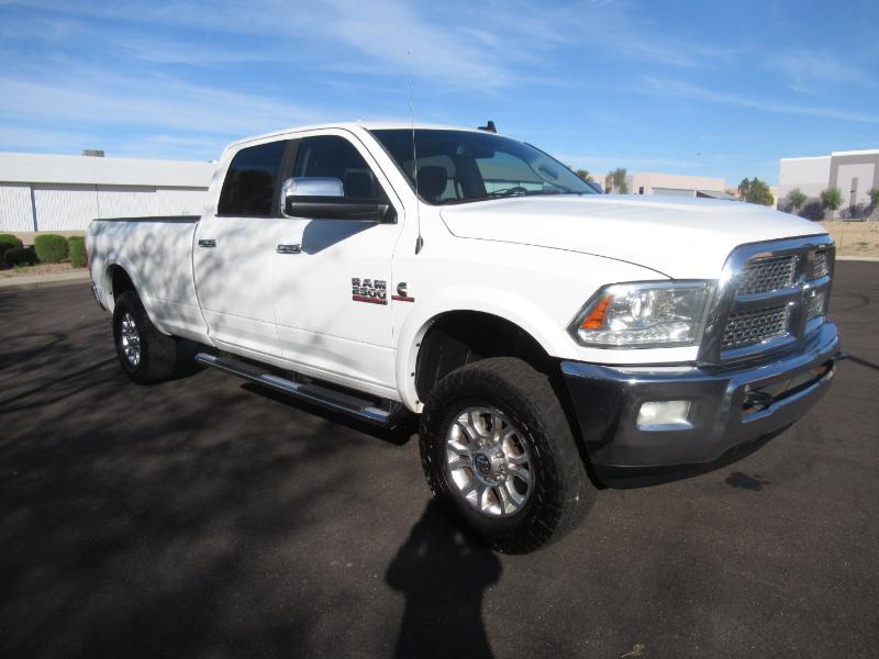 RAM 2500 Laramie Crew Cab LWB 4WD 2015
