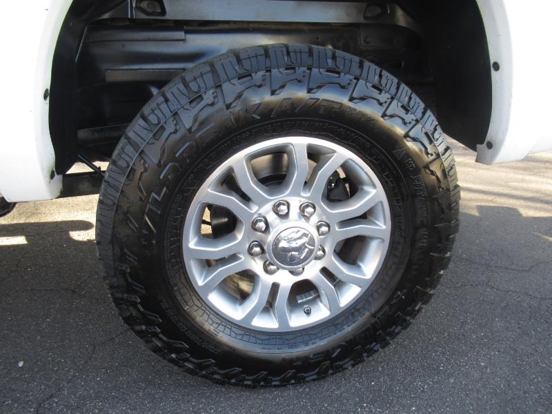 RAM 2500 Laramie Crew Cab LWB 4WD 2015