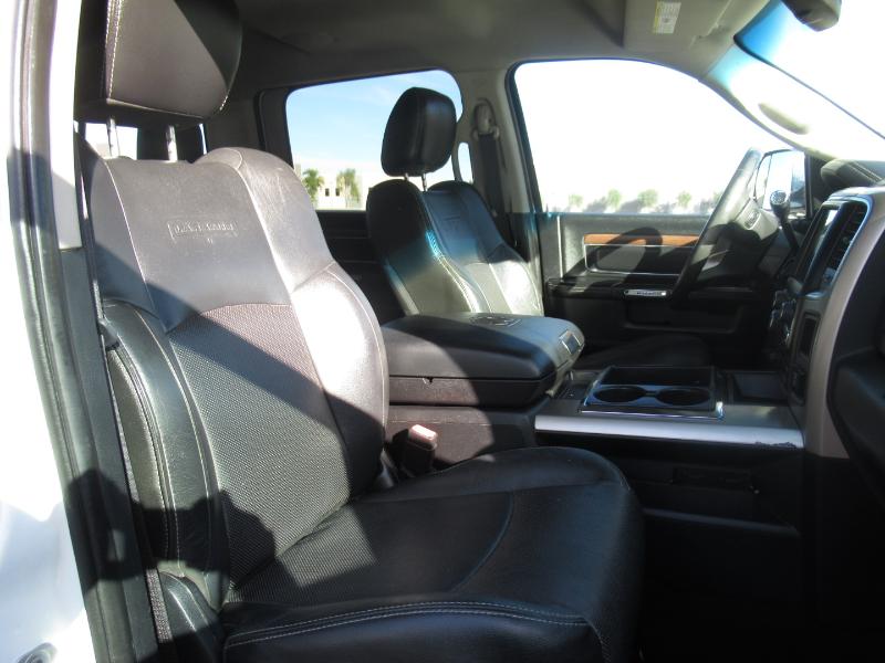RAM 2500 Laramie Crew Cab LWB 4WD 2015