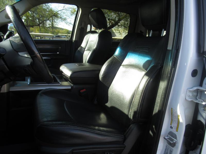 RAM 2500 Laramie Crew Cab LWB 4WD 2015