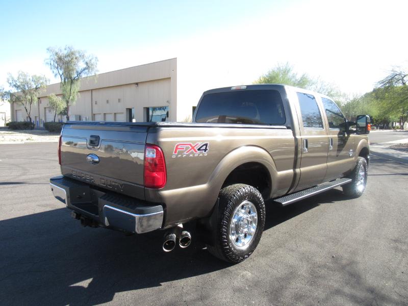 Ford F-250 SD XLT Crew Cab 4WD 2015