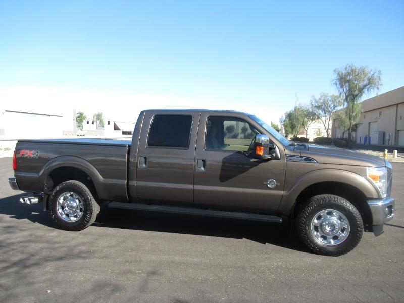 Ford F-250 SD XLT Crew Cab 4WD 2015